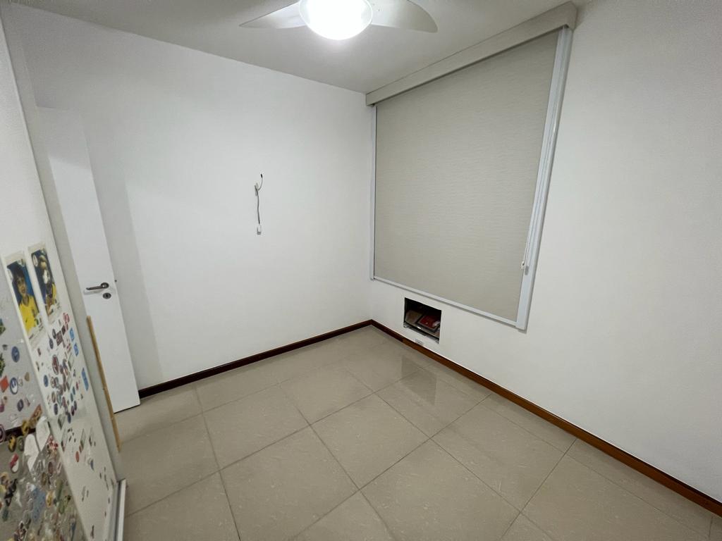 Image property